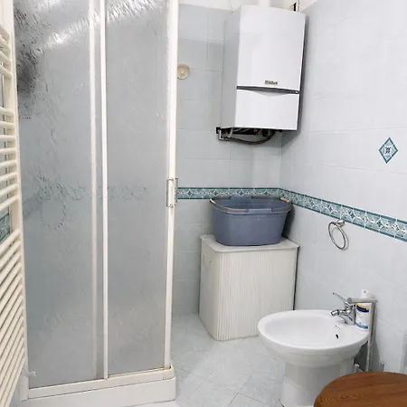 Apartment Elegant Near Historic Centre Italian Riviera